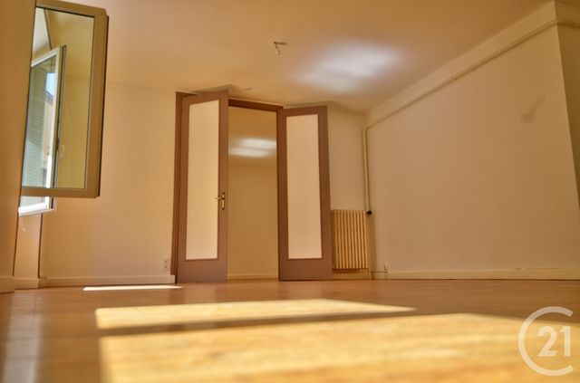 Appartement T4 à vendre - 4 pièces - 113.01 m2 - ROMANS SUR ISERE - 26 - RHONE-ALPES - Century 21 Orcalla Immobilier