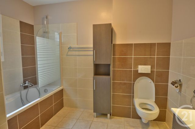 maison à louer - 4 pièces - 99.13 m2 - BOURG DE PEAGE - 26 - RHONE-ALPES - Century 21 Orcalla Immobilier