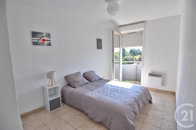 Appartement à louer - 2 pièces - 49.44 m2 - ROMANS SUR ISERE - 26 - RHONE-ALPES - Century 21 Orcalla Immobilier