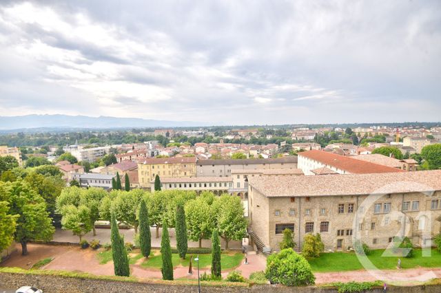 Appartement à vendre - 4 pièces - 77.89 m2 - ROMANS SUR ISERE - 26 - RHONE-ALPES - Century 21 Orcalla Immobilier