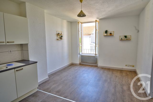 Appartement à louer - 2 pièces - 34.82 m2 - ROMANS SUR ISERE - 26 - RHONE-ALPES - Century 21 Orcalla Immobilier