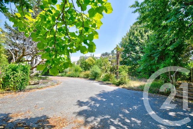 maison à vendre - 8 pièces - 214.12 m2 - ROMANS SUR ISERE - 26 - RHONE-ALPES - Century 21 Orcalla Immobilier