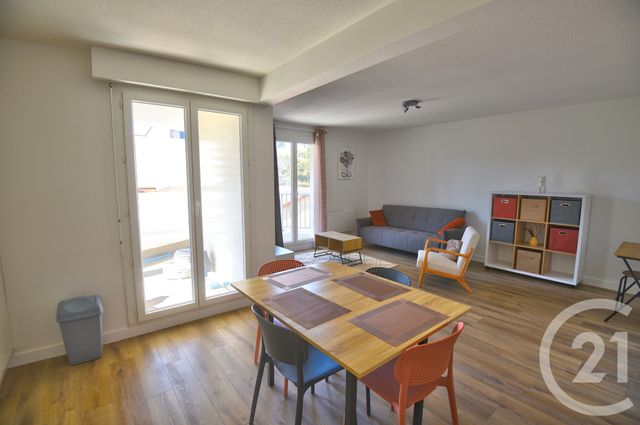 Appartement F2 à louer - 2 pièces - 48.56 m2 - BOURG DE PEAGE - 26 - RHONE-ALPES - Century 21 Orcalla Immobilier