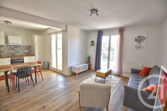 Appartement F2 à louer - 2 pièces - 48.56 m2 - BOURG DE PEAGE - 26 - RHONE-ALPES - Century 21 Orcalla Immobilier