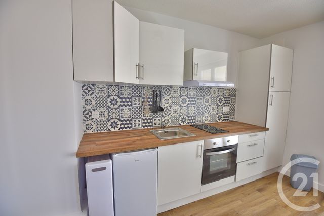 Appartement F2 à louer - 2 pièces - 48.56 m2 - BOURG DE PEAGE - 26 - RHONE-ALPES - Century 21 Orcalla Immobilier