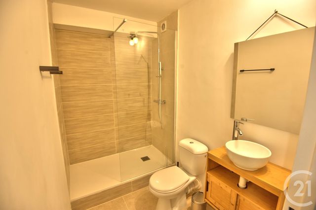 Appartement Studio à louer - 1 pièce - 35.0 m2 - ROMANS SUR ISERE - 26 - RHONE-ALPES - Century 21 Orcalla Immobilier