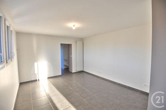 Appartement T2 à louer - 2 pièces - 50.94 m2 - BOURG DE PEAGE - 26 - RHONE-ALPES - Century 21 Orcalla Immobilier