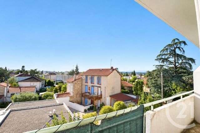 Appartement T3 à vendre - 4 pièces - 67.78 m2 - ROMANS SUR ISERE - 26 - RHONE-ALPES - Century 21 Orcalla Immobilier