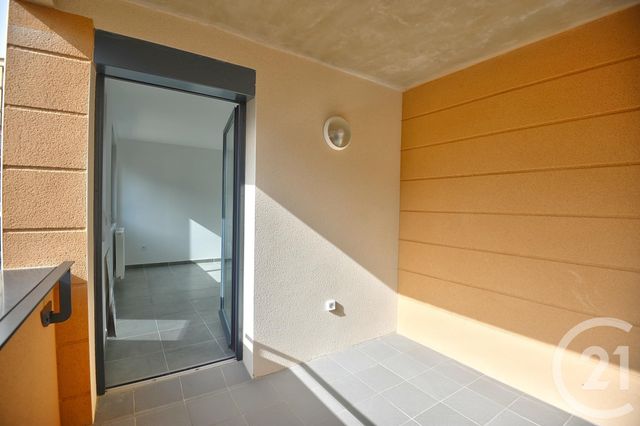 Appartement F2 à louer - 2 pièces - 52.03 m2 - ROMANS SUR ISERE - 26 - RHONE-ALPES - Century 21 Orcalla Immobilier