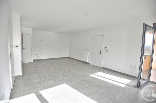Appartement F2 à louer - 2 pièces - 52.03 m2 - ROMANS SUR ISERE - 26 - RHONE-ALPES - Century 21 Orcalla Immobilier