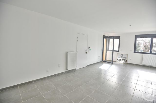 Appartement F2 à louer - 2 pièces - 52.03 m2 - ROMANS SUR ISERE - 26 - RHONE-ALPES - Century 21 Orcalla Immobilier