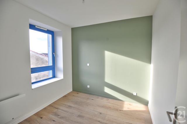Appartement à louer - 3 pièces - 82.05 m2 - BOURG DE PEAGE - 26 - RHONE-ALPES - Century 21 Orcalla Immobilier