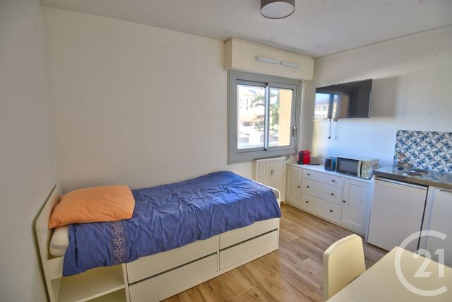 Appartement Studio à louer - 1 pièce - 13.7 m2 - ROMANS SUR ISERE - 26 - RHONE-ALPES - Century 21 Orcalla Immobilier