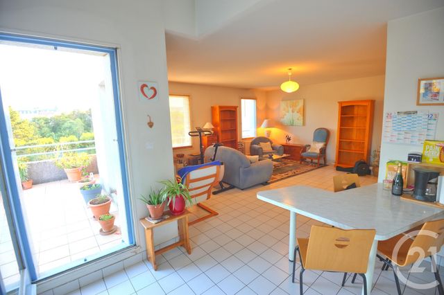 Appartement F3 à louer - 3 pièces - 78.28 m2 - ROMANS SUR ISERE - 26 - RHONE-ALPES - Century 21 Orcalla Immobilier