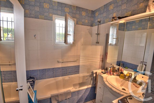 maison à vendre - 4 pièces - 102.0 m2 - ROMANS SUR ISERE - 26 - RHONE-ALPES - Century 21 Orcalla Immobilier